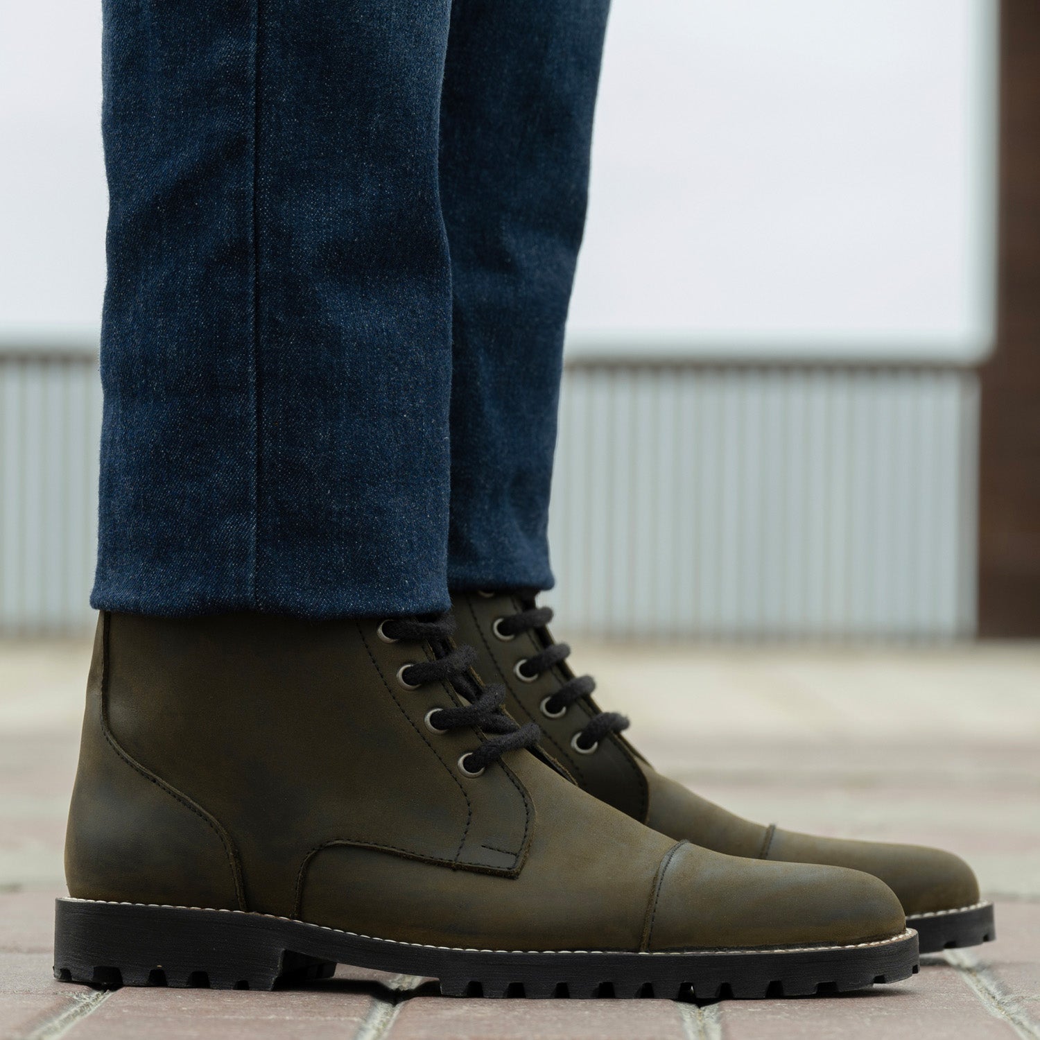 Knight Derby Olive Green Pullup Leather Boots TerraGrip For  display picture 2