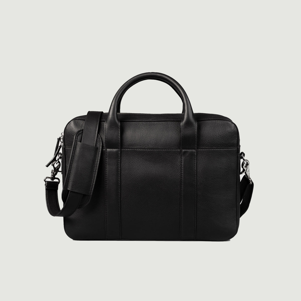 02-_The-Captain-Black-Leather-