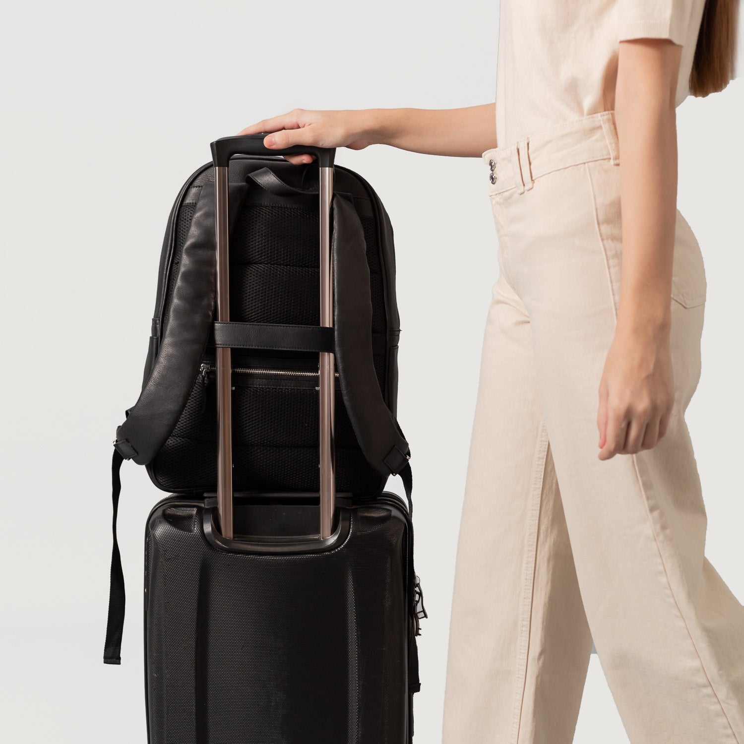 The Philos Black Leather Backpack – Men & Women – The Jacket Maker