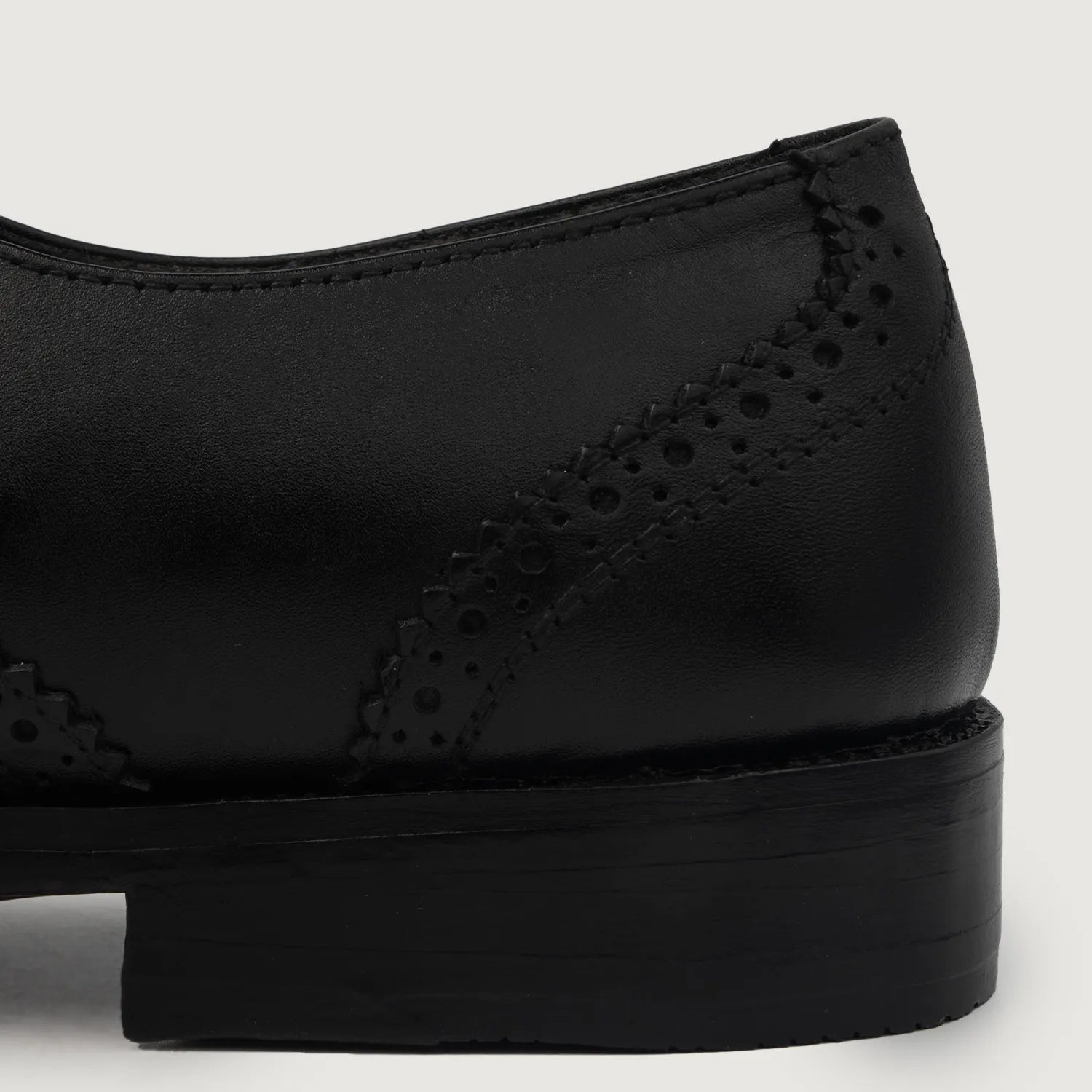 Greyson Brogues Oxford Black Leather Shoes For Men - The 