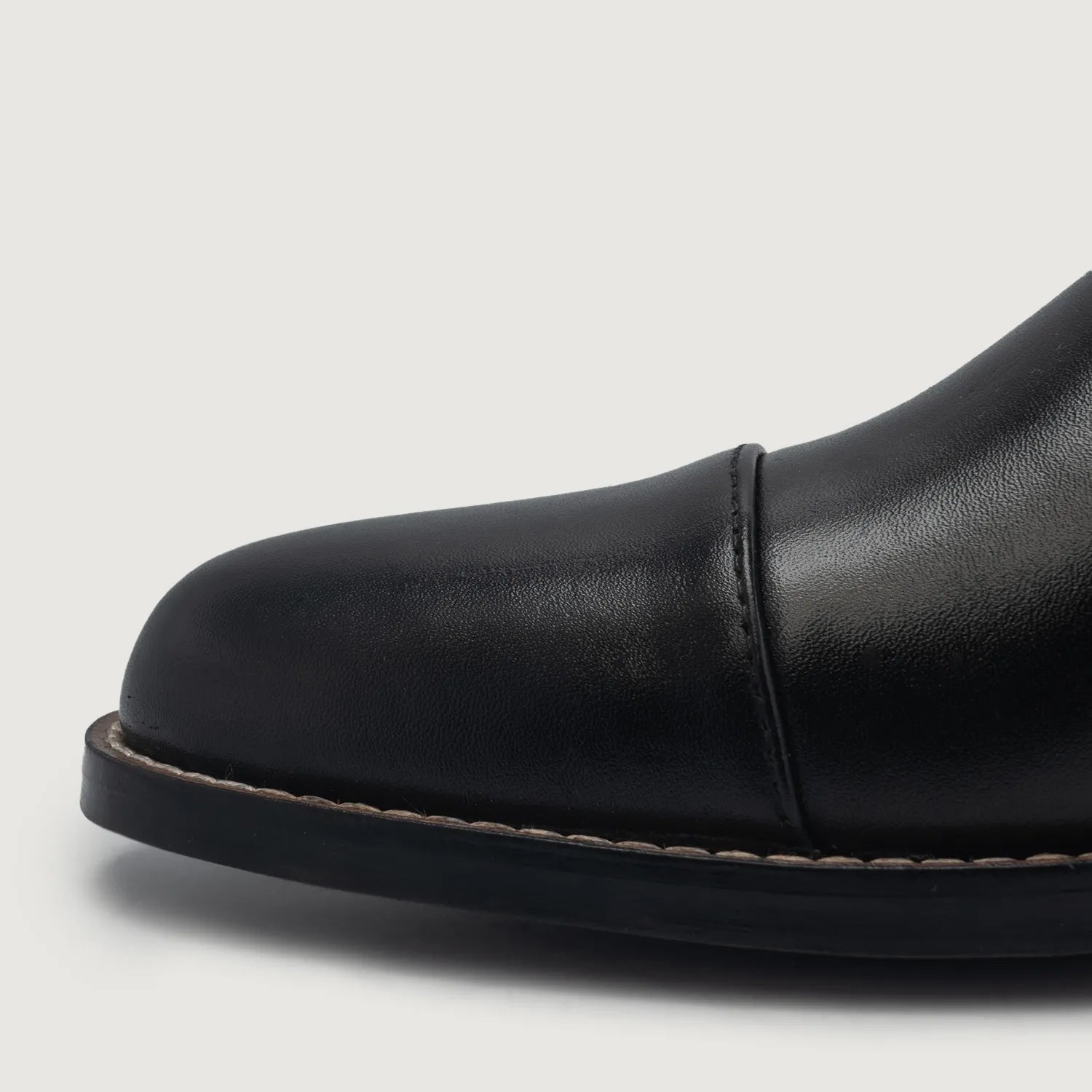 Navyboot Men\'s‎ Black Leather Oxford Derby Dress Shoes EUR 41 US 8 Vintage NAVYBOOT Leather Shoes: Camel Brown Distressed Tie  main image 2