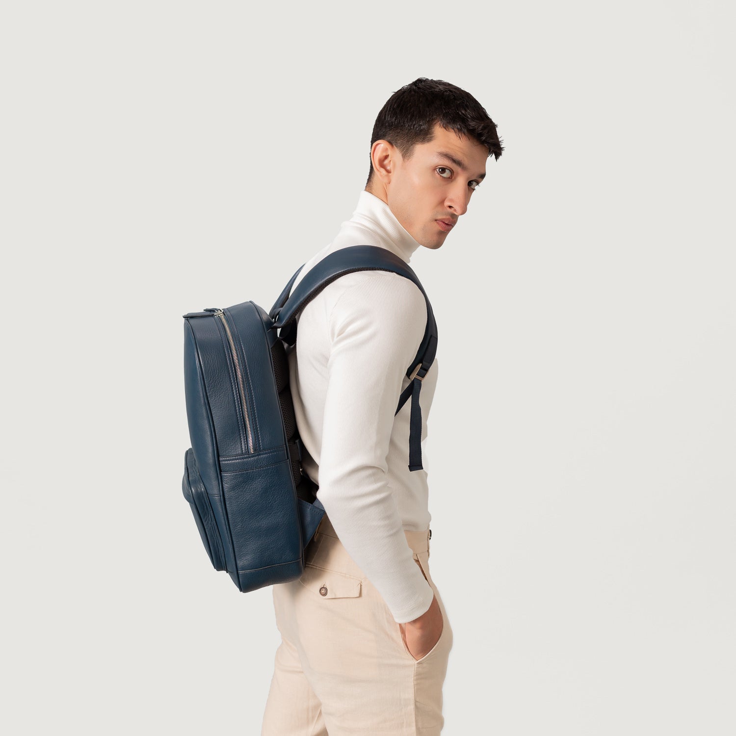 The Philos Midnight Blue Leather Backpack – Men & Women – The Jacket Maker