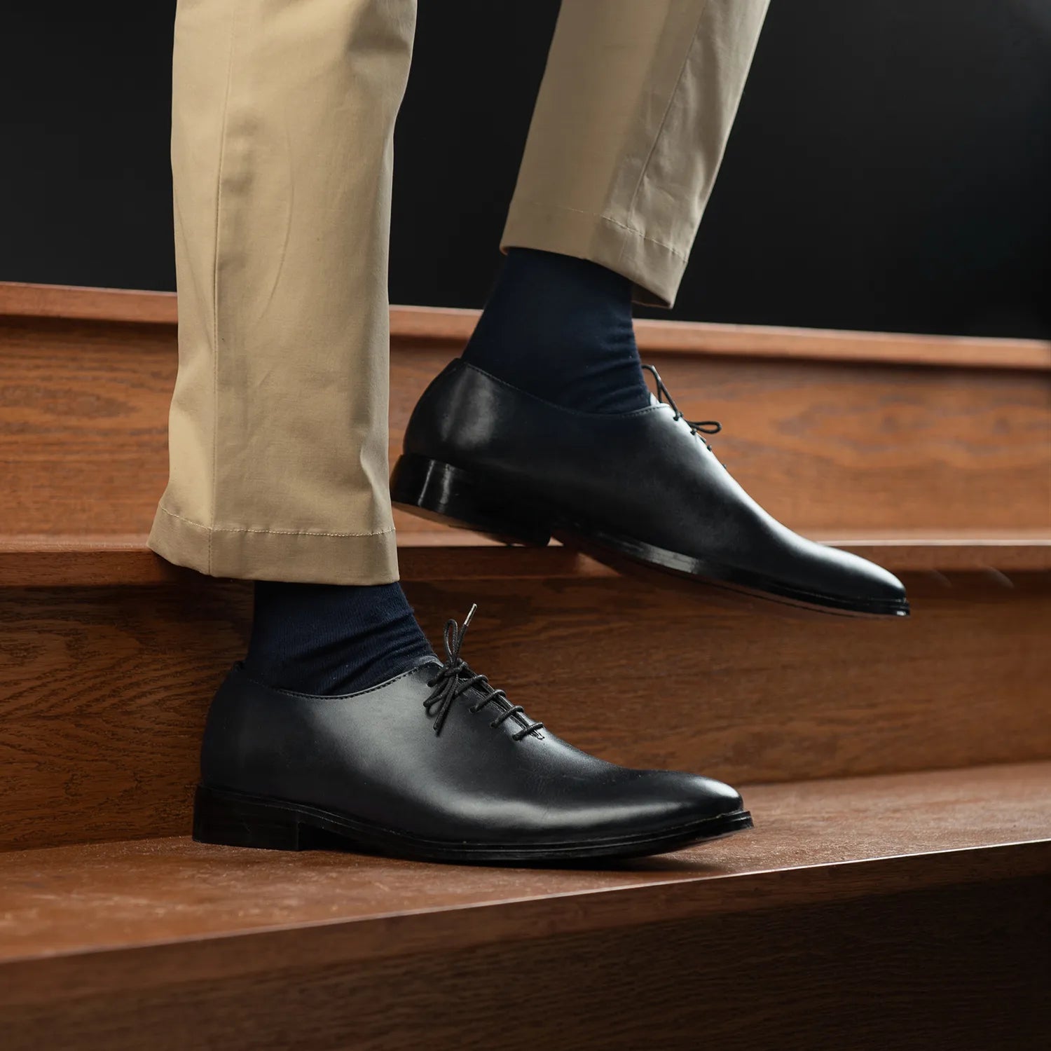 Director Wholecut Black Leather Shoes – The Jacket Maker