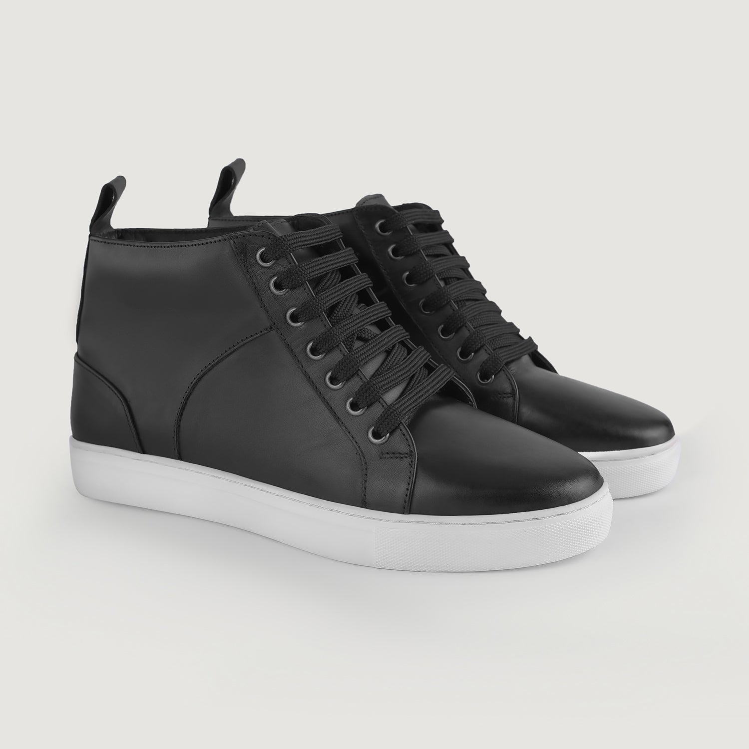 Men\'s Black Leather Mid-Top Sneakers with White Sole Men main image 2