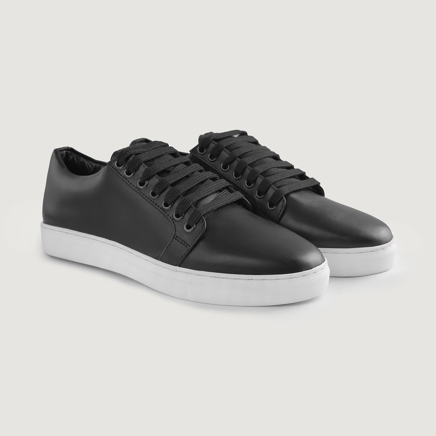 Murphy Low Top Black Leather Sneakers For Men - The Jacket Maker